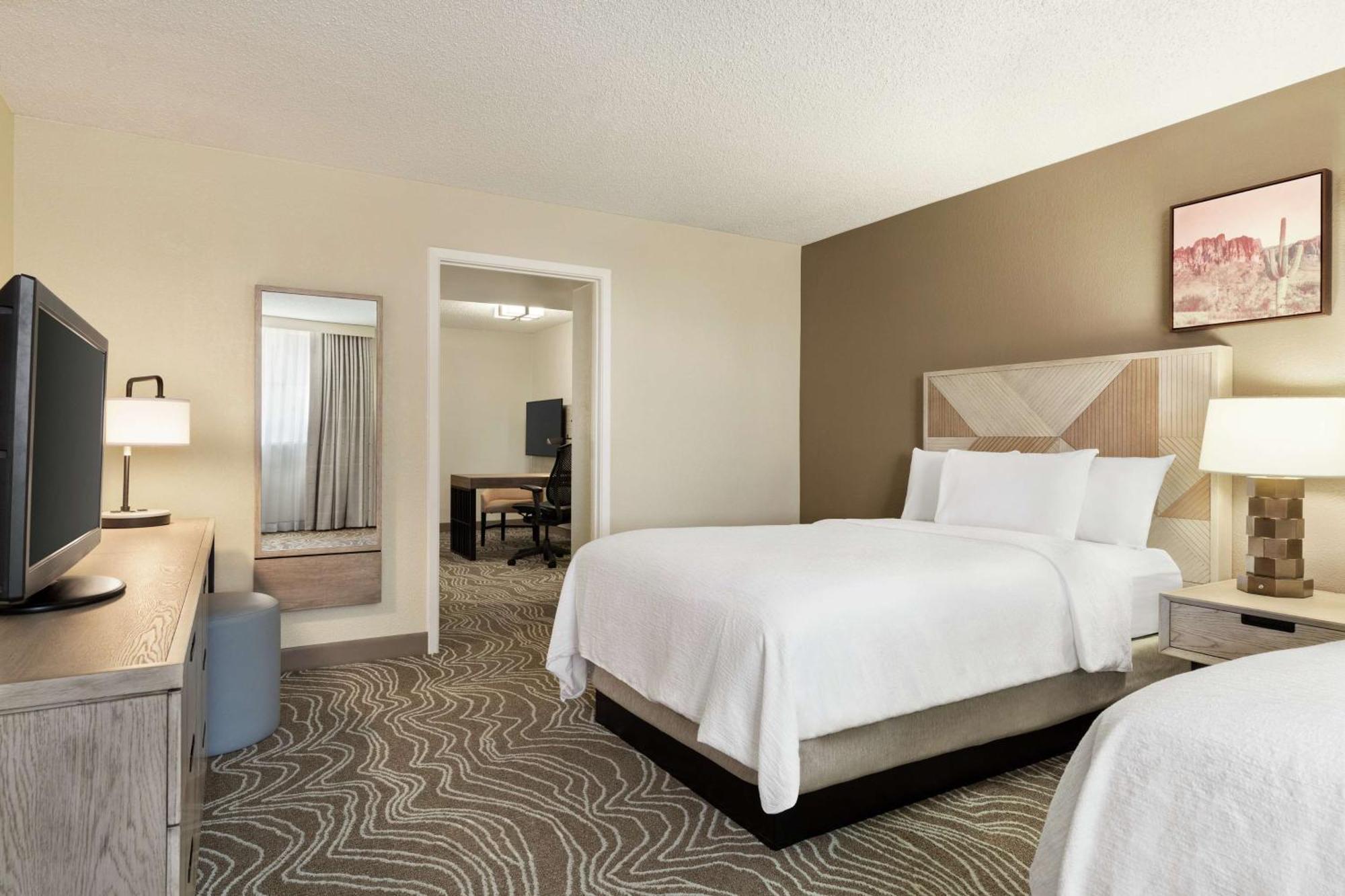 Embassy Suites By Hilton Phoenix Tempe Bagian luar foto
