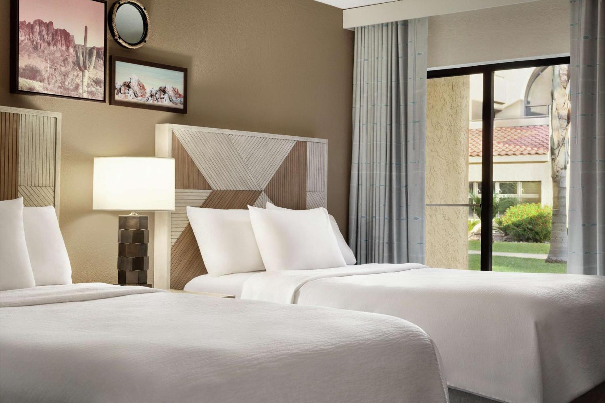 Embassy Suites By Hilton Phoenix Tempe Bagian luar foto